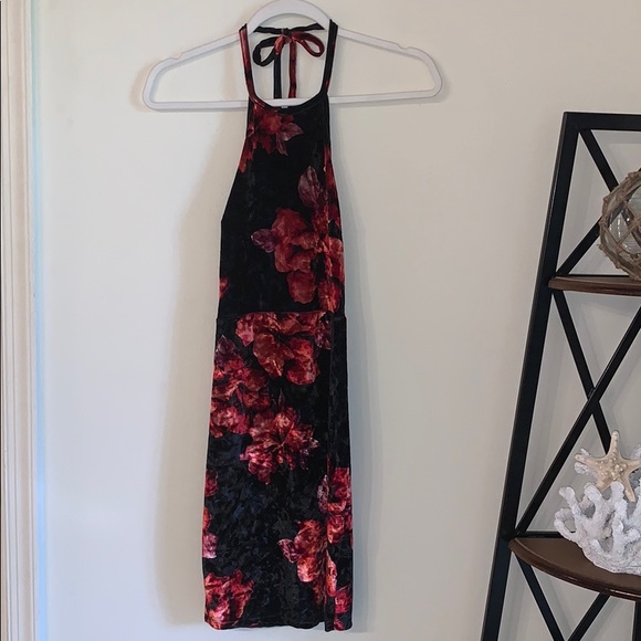 NWOT Fashion Nova Velvet Halter Mini Dress - Picture 7 of 9